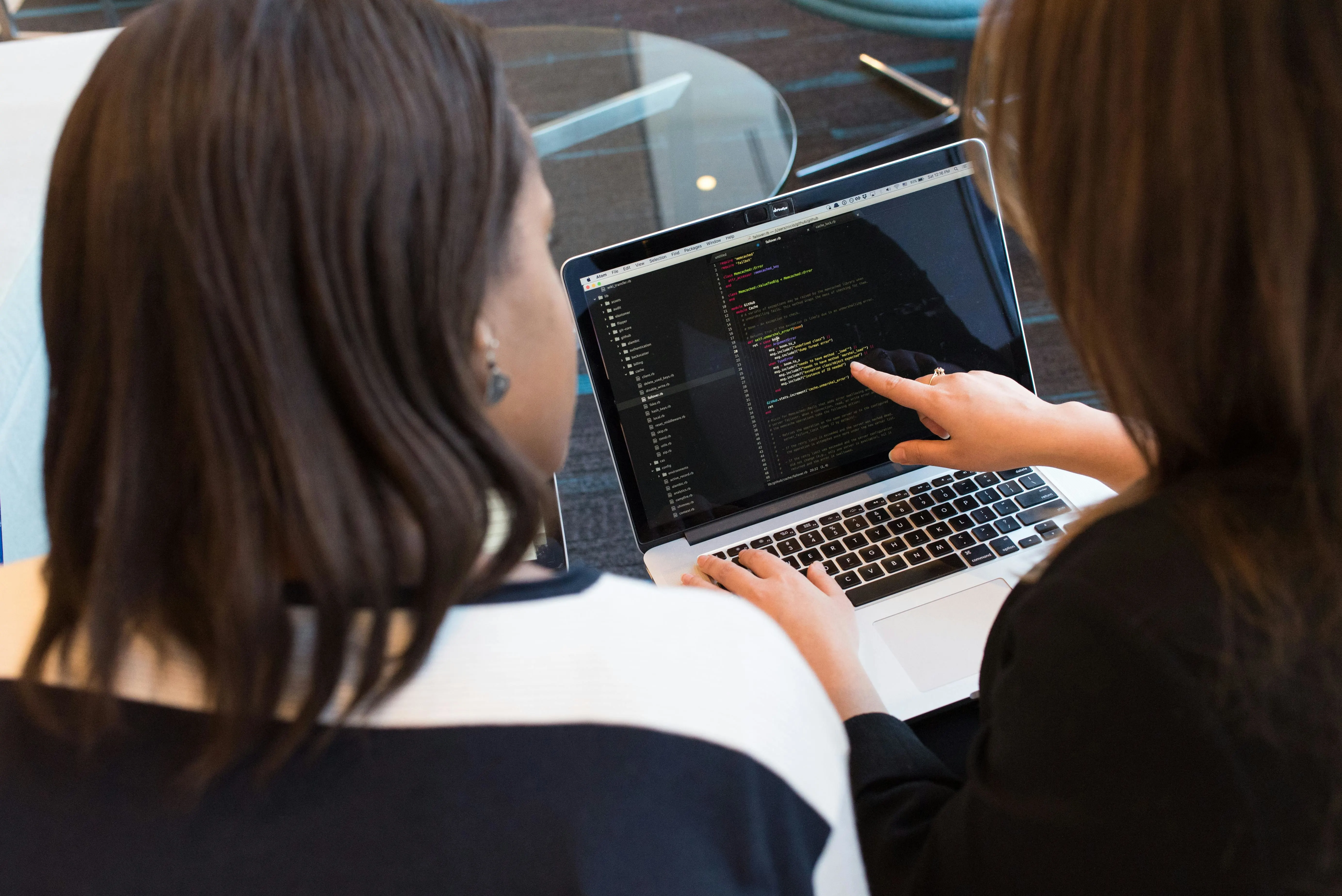 Desarrollo de aplicaciones web personalizadas y software a medida